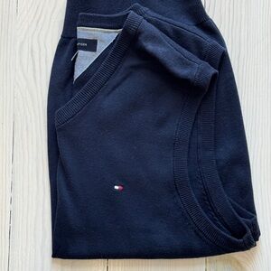 Tommy Hilfiger Navy Sweater Vest For Men Size Large